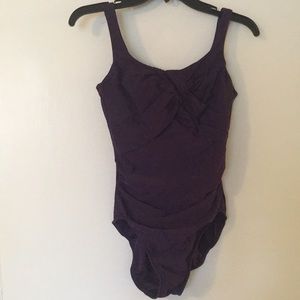 Lands end 1 piece swimsuit eggplant purple size 8